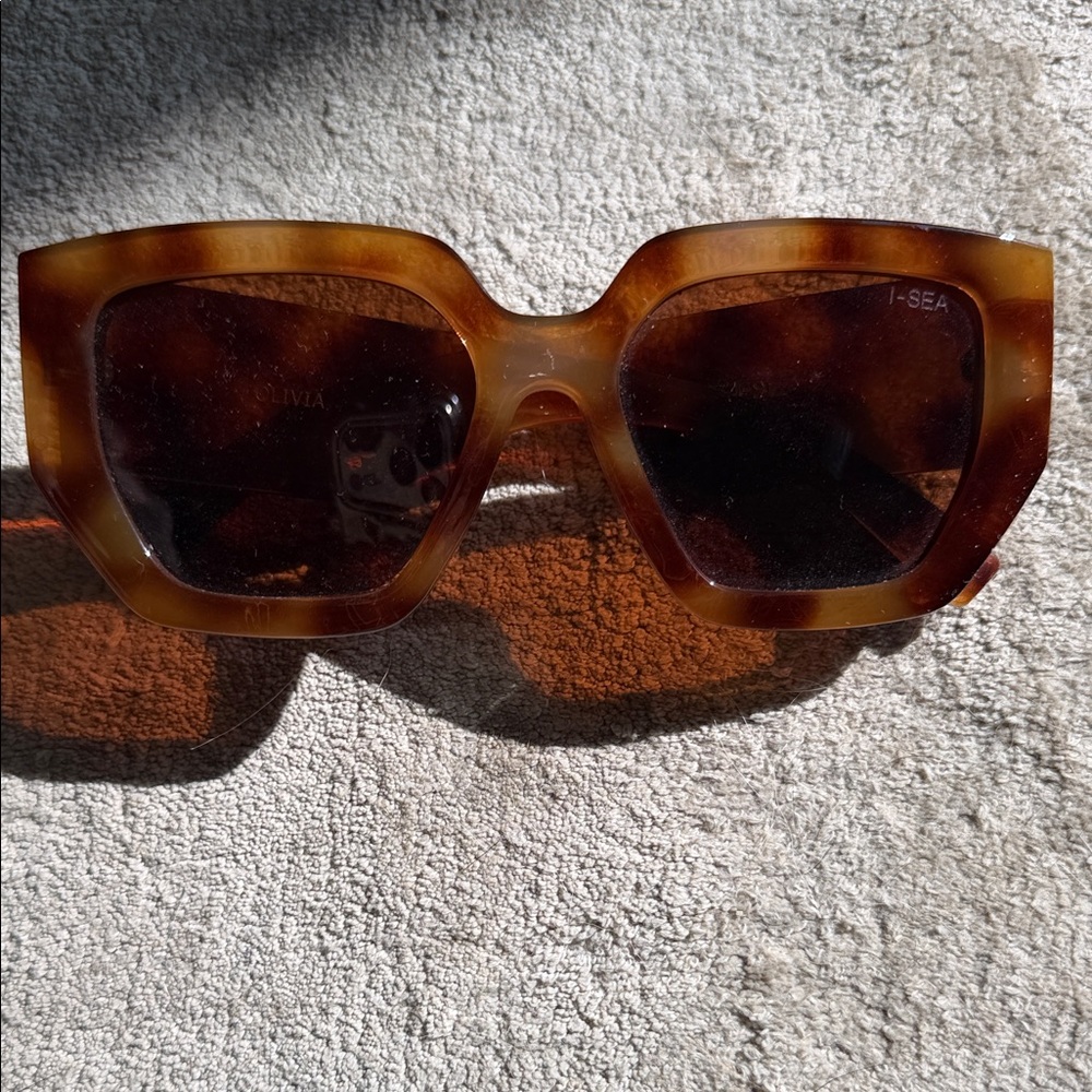 I-Sea Oversized Brown Tortoiseshell Square Sunglasses